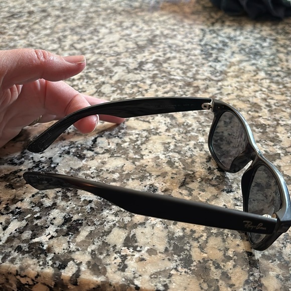 Ray-Ban RB2132 “New Wayfarer” Style Sunglasses Black Classic Prescription - Picture 5 of 16
